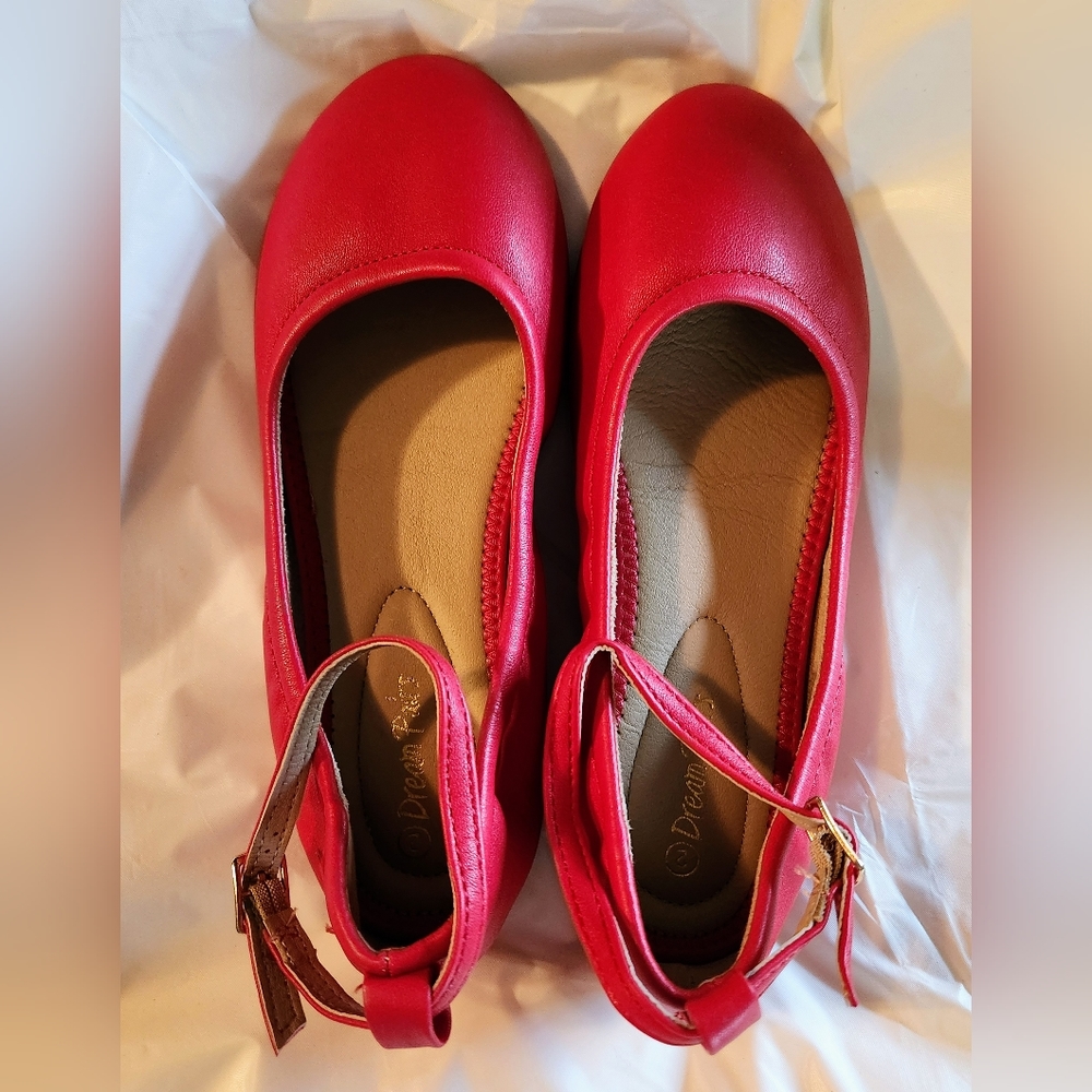 NEW - Girls Dream Pairs Brand, Red Shoes with Ankle Strap, Size 2